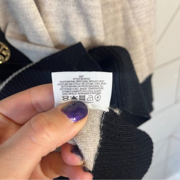 Tory Burch 100% Merino Wool Boyfriend Cardigan Black Beige - Picture 7 of 7